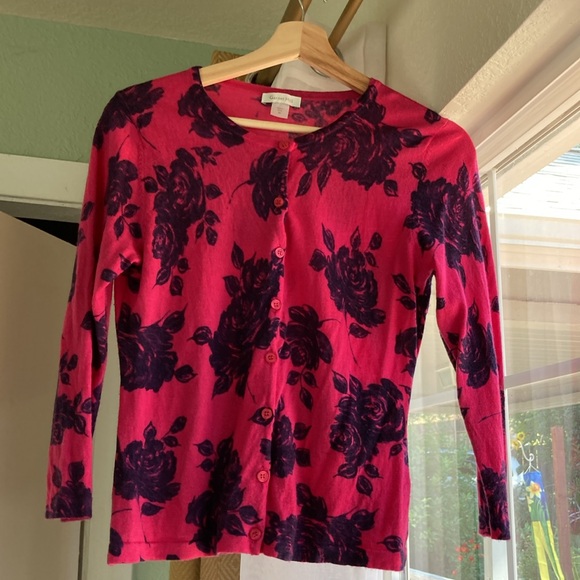 Women's Garnet Hill Pink & Black Cardigan with Rose Detail & 3/4 sleeve, size M - Picture 7 of 8